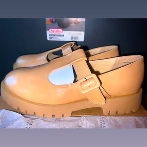 tan maryjane platforms